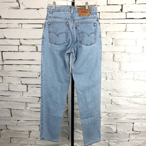 Levi's Denim - Levi’s 550’s Mom Jeans Taper Leg Light Wash 1889